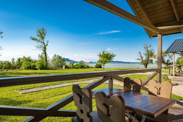 Prémium Tóparti Ház